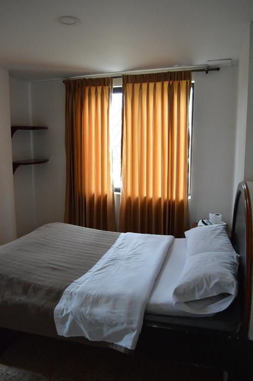 Hotel Torreon Popayán Kamer foto